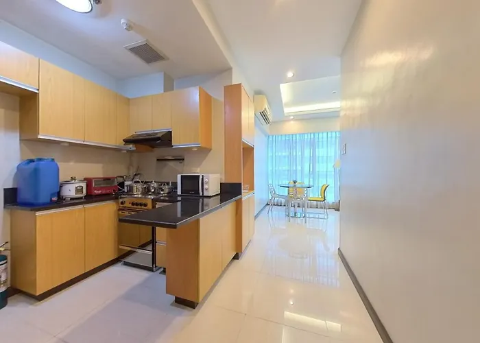 Full-serviced One-bedroom In Crescent Park Residences Aparthotel 4*